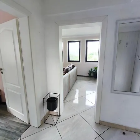 Royal Apartment-veliko Tarnovo Апартамент Велико Търново