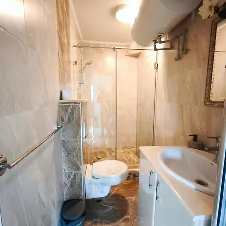 Royal Apartment-veliko Tarnovo Апартамент Велико Търново